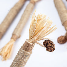 Carregar imagem no visualizador da galeria, Bastão Mordedor Natural para Gatos