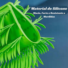 Carregar imagem no visualizador da galeria, Tapete Graminha Interativa para Pets
