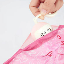 Carregar imagem no visualizador da galeria, Capa de Caça com Bolinha Giratória
